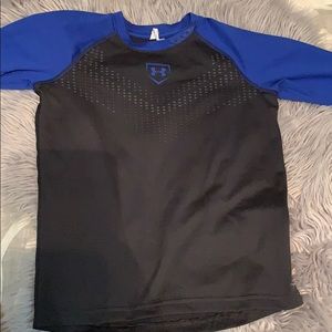Boys under armor heat gear dry fit T
